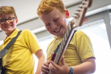 We are Music Generation! Logo Design Competition for children and young people.